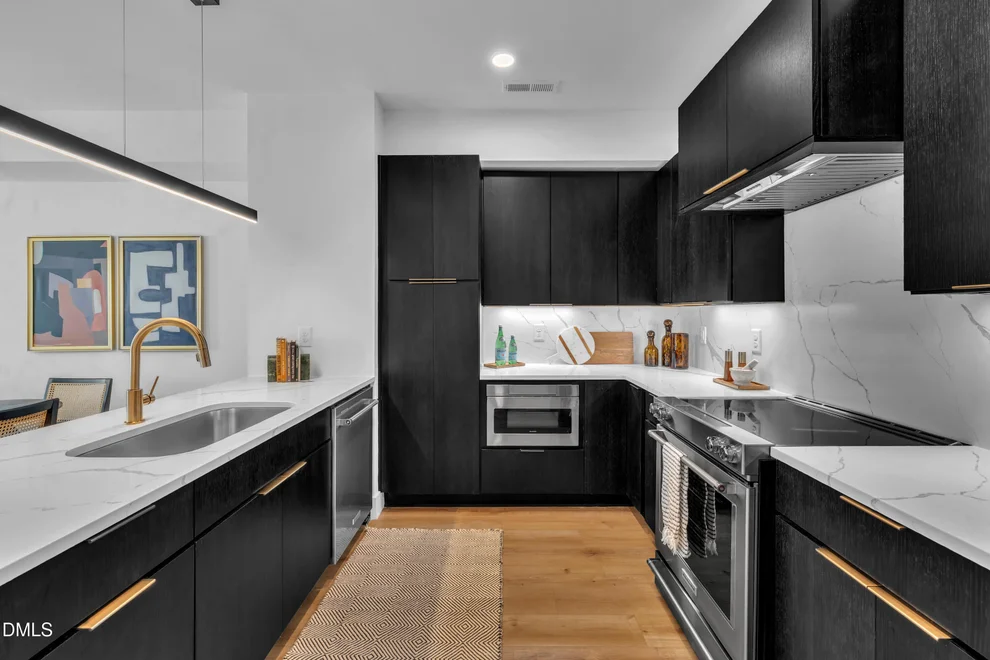 Unit for sale at 512 Gordon Street, Durham, NC 27701
