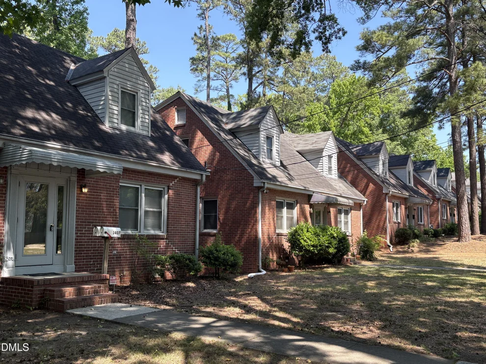 Unit for sale at 1407-1413 Clarendon Street, Durham, NC 27705