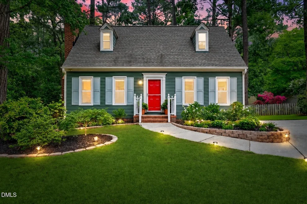 Unit for sale at 2 Cottage Woods Court, Durham, NC 27713