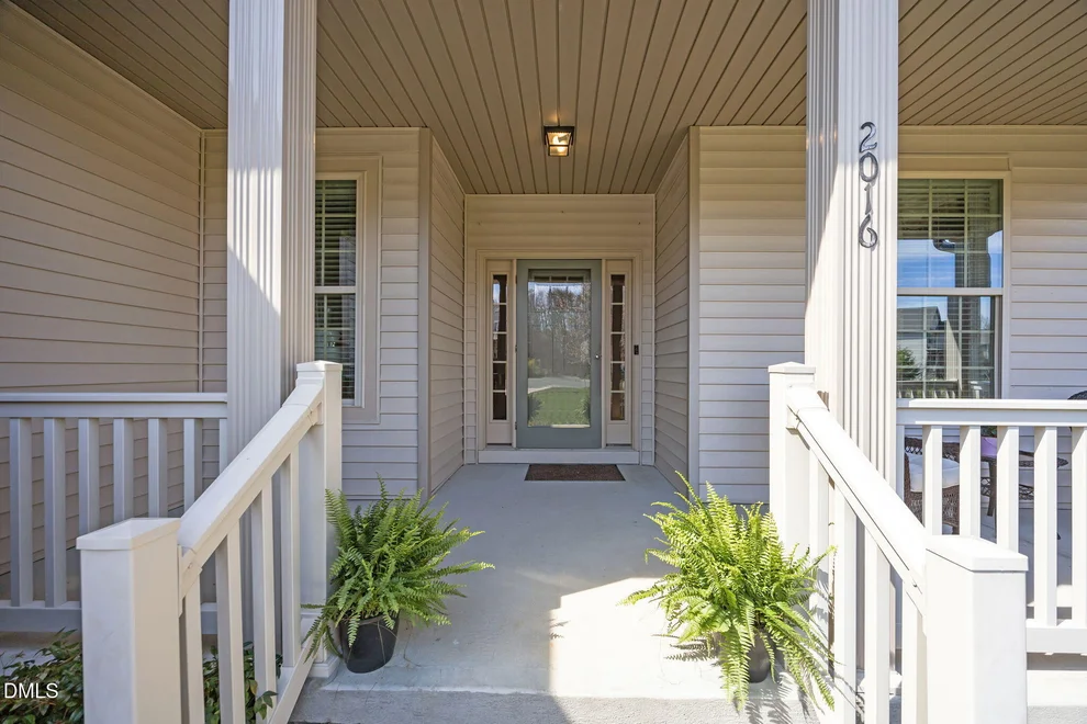 Unit for sale at 2016 Aramanche Drive, Burlington, NC 27215