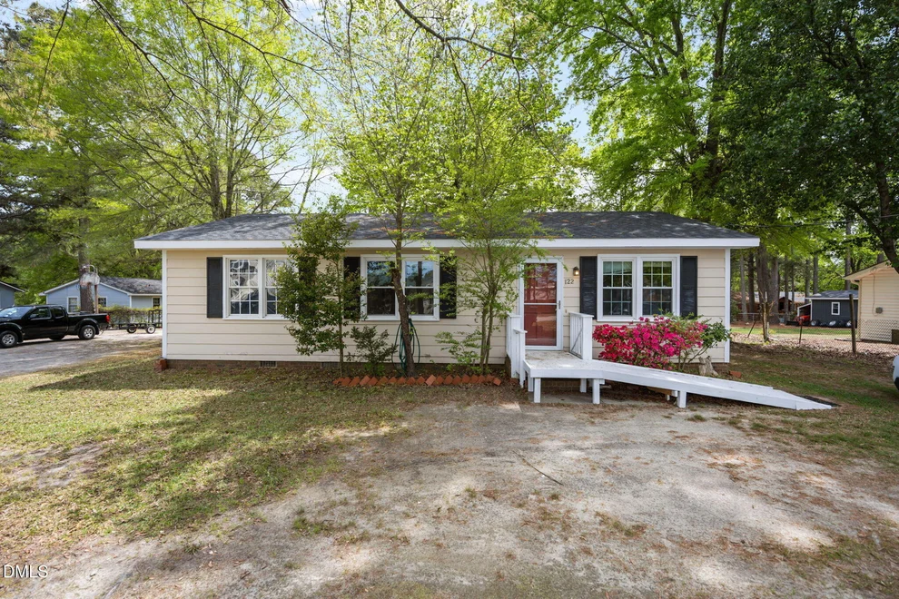 Unit for sale at 122 E Judd Street, Zebulon, NC 27597