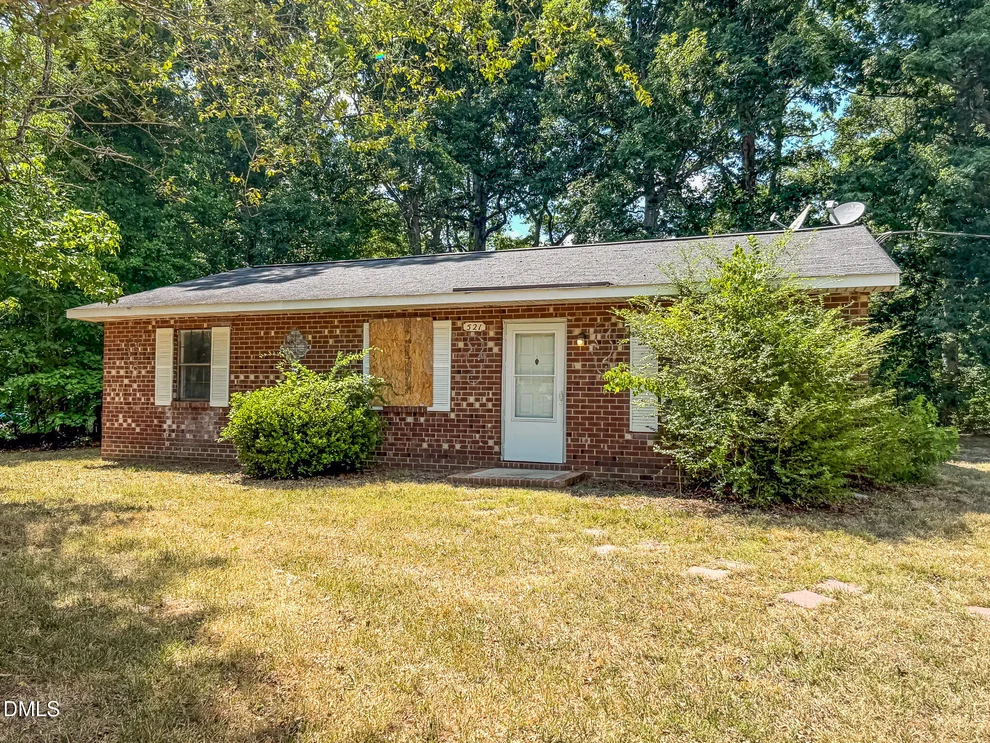 Unit for sale at 521 Locust Road, Hillsborough, NC 27278