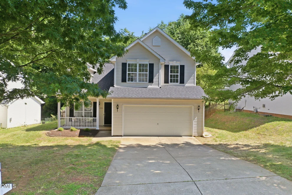 Unit for sale at 1120 Briarwood Drive, Mebane, NC 27302