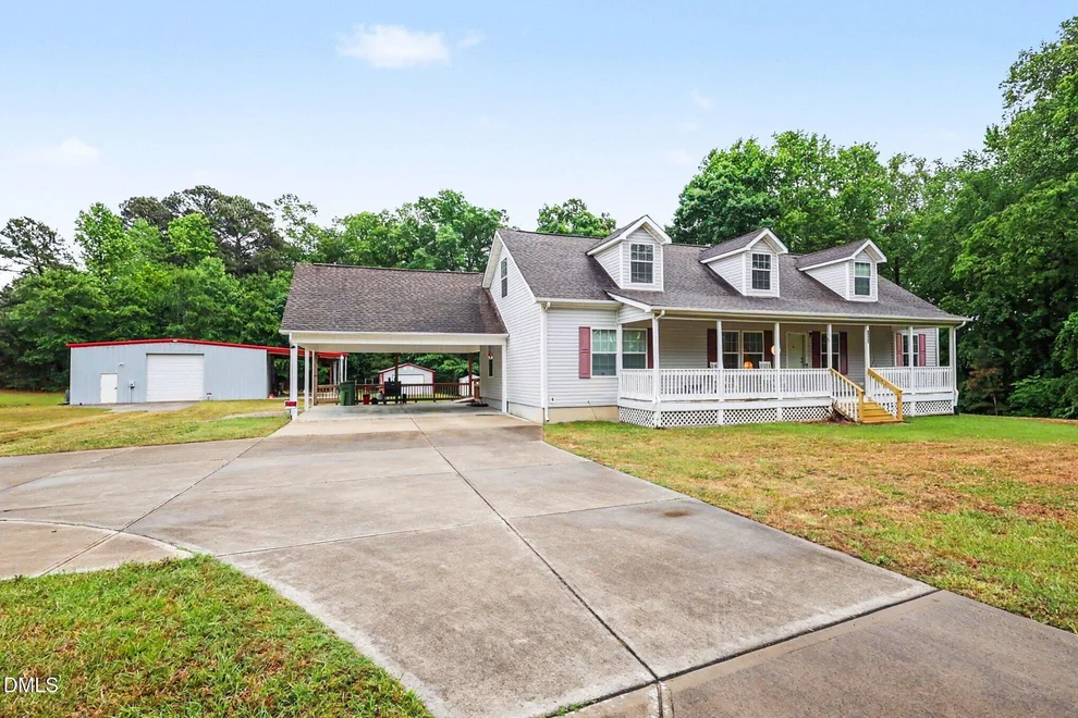 Unit for sale at 1242 Wade Stephenson Road, Holly Springs, NC 27540