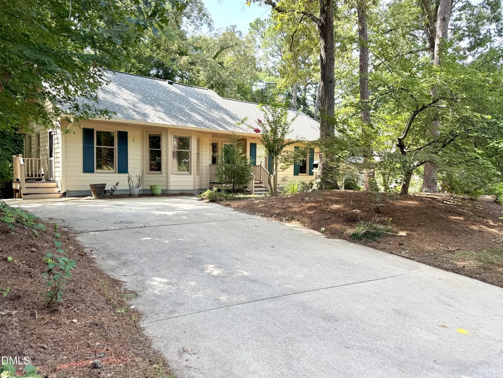 Unit for sale at 6 Burnwood Place, Chapel Hill, NC 27517