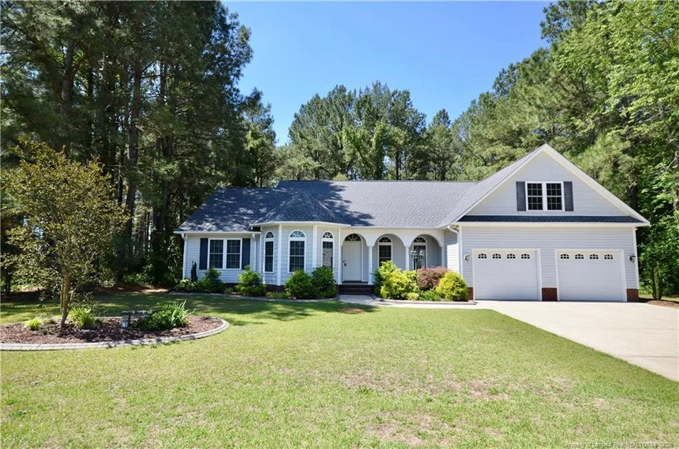 Unit for sale at 2174 Cora Drive, Hope Mills, NC 28348