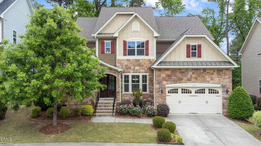 Unit for sale at 1325 Magnolia Bend Loop, Cary, NC 27519