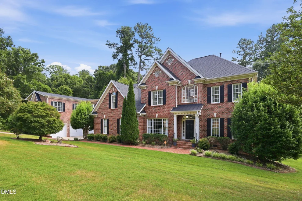 Unit for sale at 113 Hayworth Drive, Chapel Hill, NC 27517