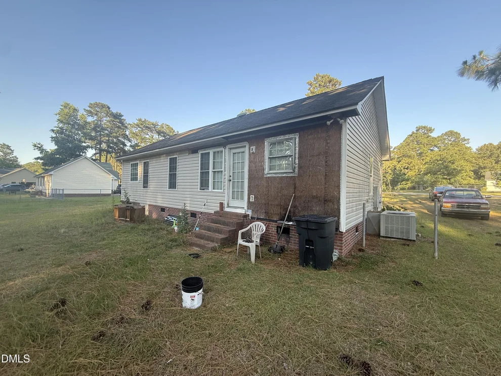 Unit for sale at 179 Fox Run Lane, Autryville, NC 28318