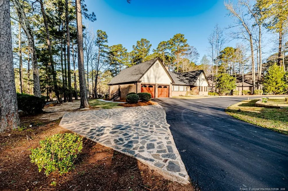 Unit for sale at 1905 Wedgewood Drive, Sanford, NC 27332