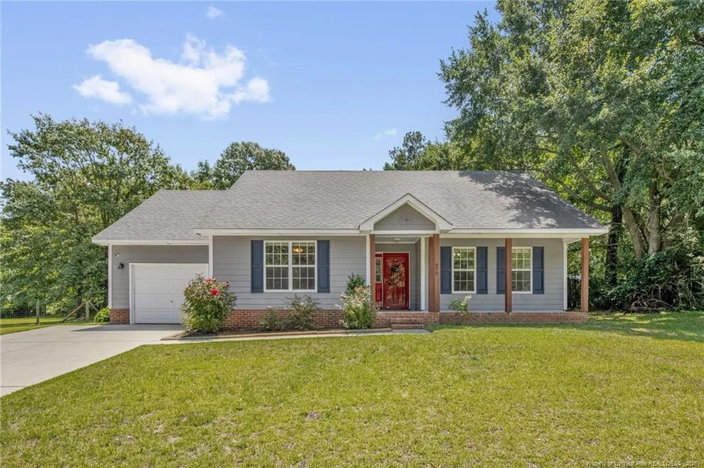 Unit for sale at 470 Northwoods Drive, Raeford, NC 28376