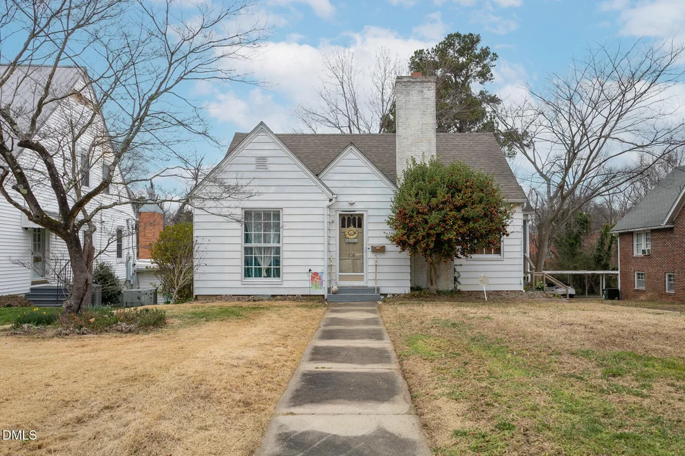 Unit for sale at 218 Rolling Road, Burlington, NC 27217