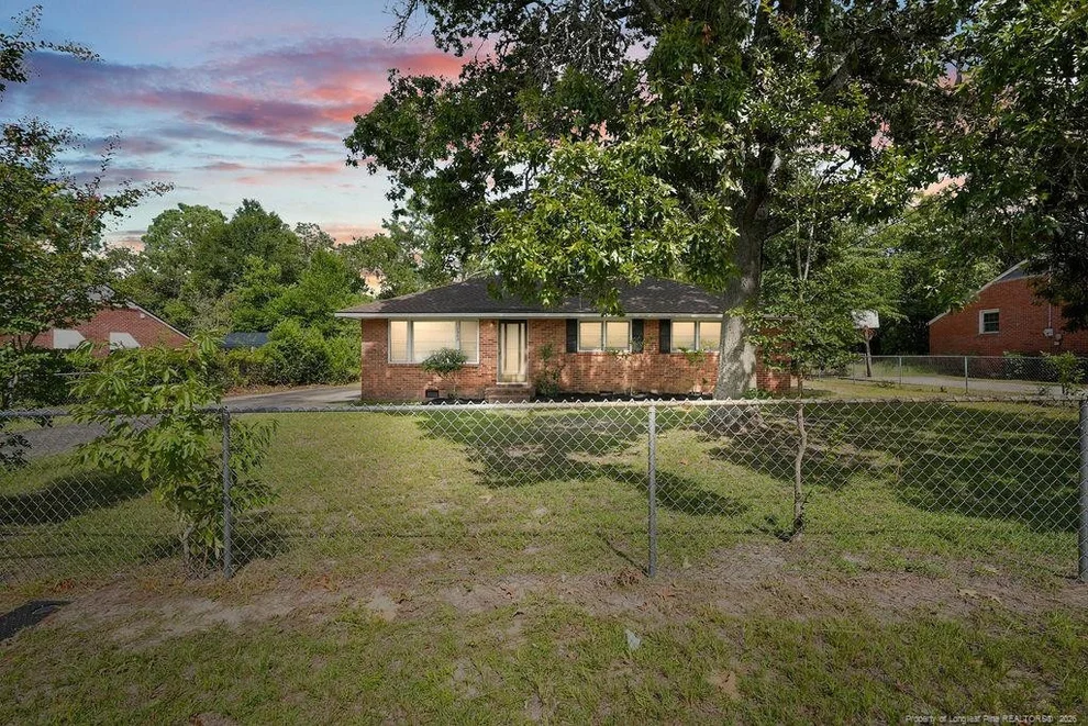 Unit for sale at 1909 Westhill Drive, Fayetteville, NC 28304