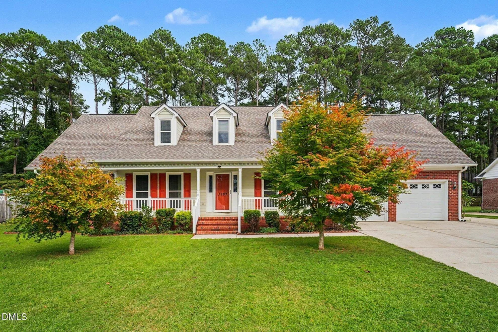Unit for sale at 1987 Penrose Drive, Fayetteville, NC 28304