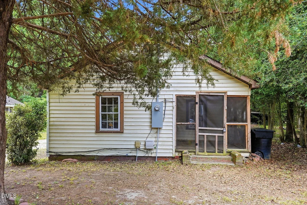 Unit for sale at 207 2nd Street, Erwin, NC 28339