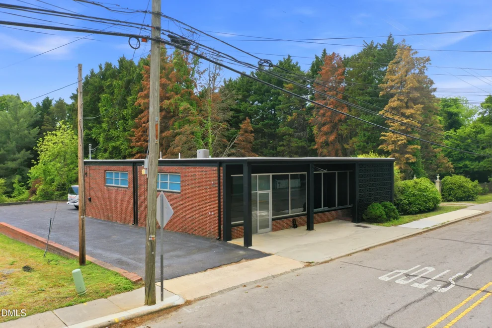 Unit for sale at 43 W Main Street W, Yanceyville, NC 27379