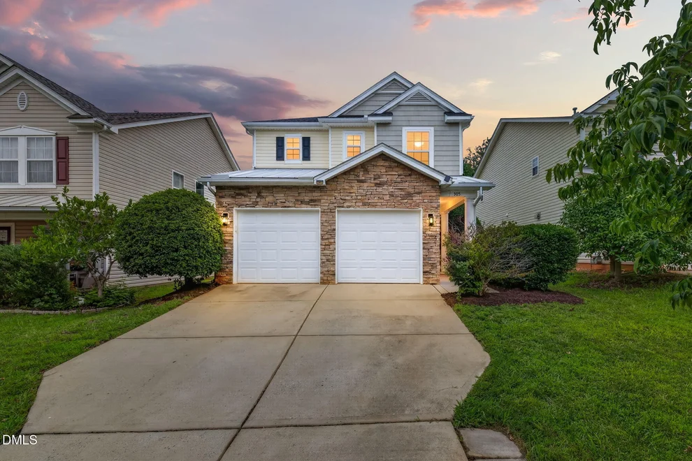 Unit for sale at 305 Palmdale Court, Holly Springs, NC 27540
