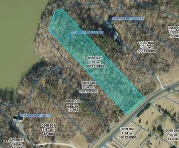 Unit for sale at 255 Lake Pointe Drive, Yanceyville, NC 27379
