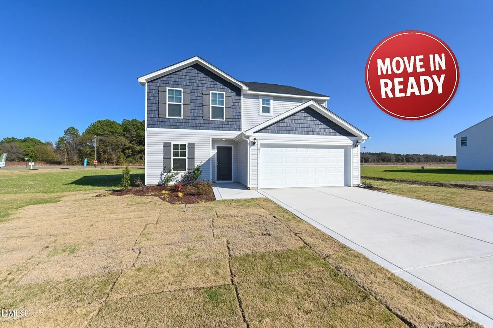 Unit for sale at 101 Twin Pnes Court, La Grange, NC 28551