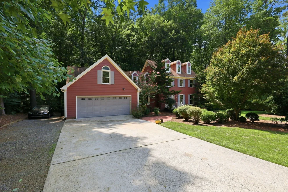 Unit for sale at 11433 Horsemans Trail, Raleigh, NC 27613