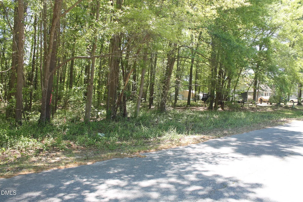 Unit for sale at 355 Quail Road, Smithfield, NC 27577