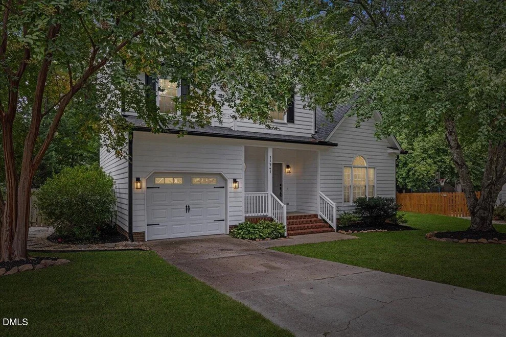 Unit for sale at 11941 Fairlie Place, Raleigh, NC 27613