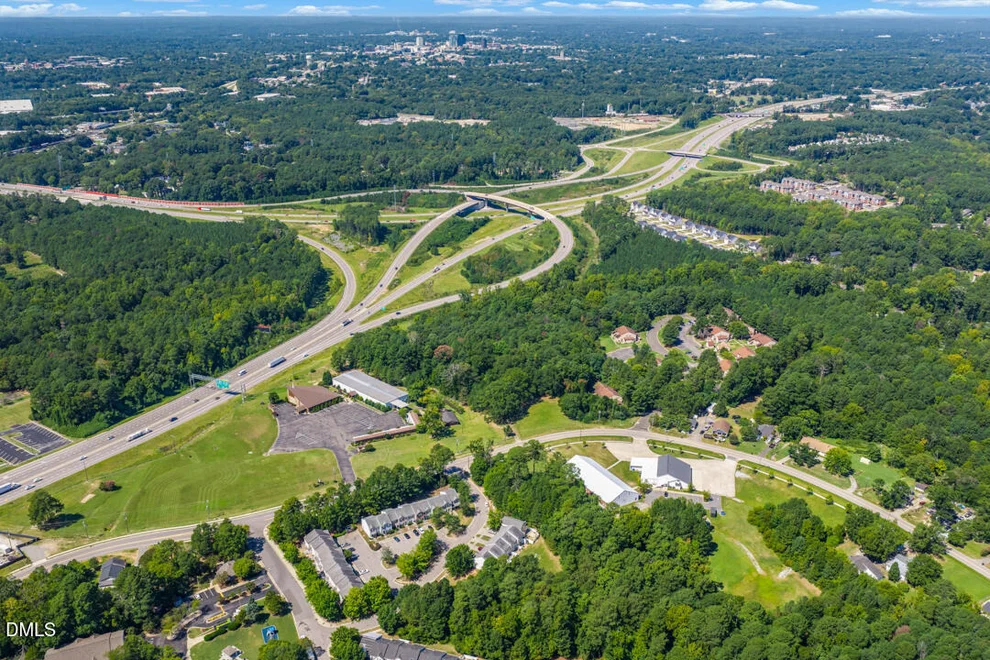 Unit for sale at 1028 Lynn Road, Durham, NC 27703