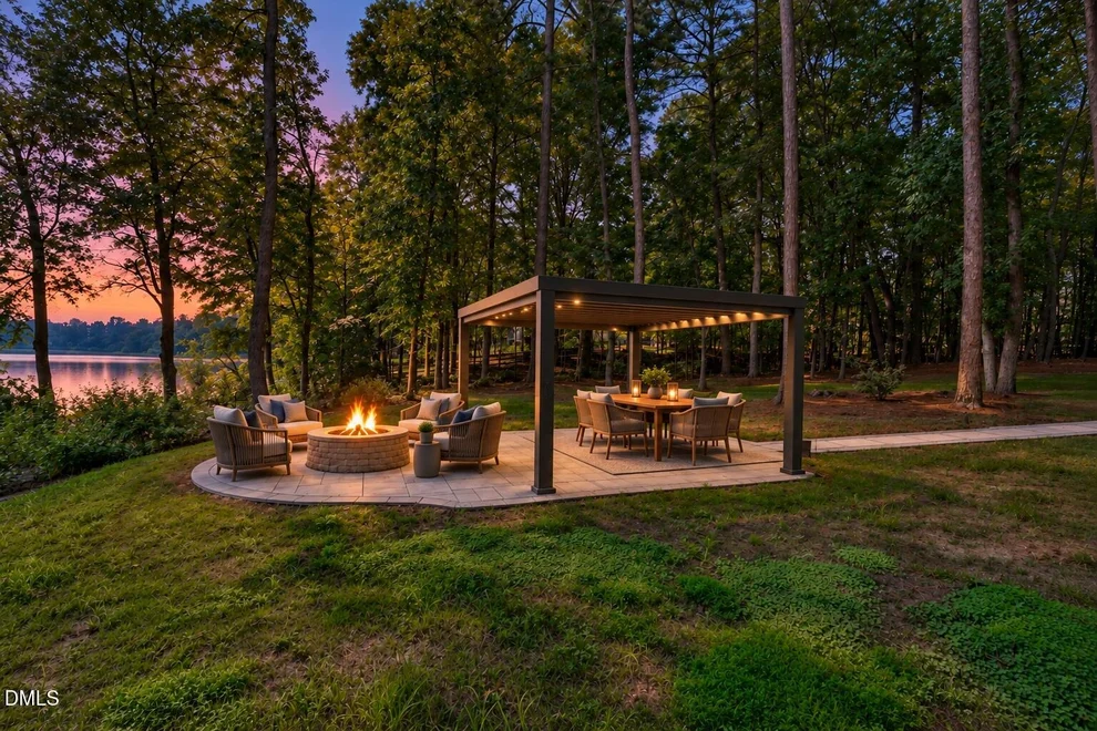 Unit for sale at 4521 Briarglen Lane, Holly Springs, NC 27540
