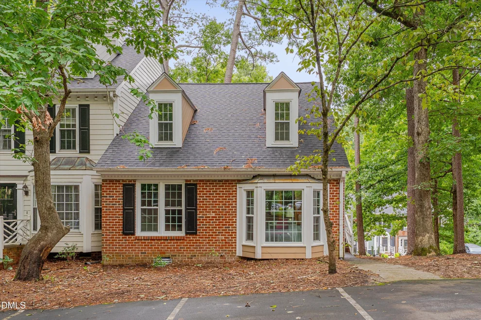 Unit for sale at 4600 Hamptonshire Drive, Raleigh, NC 27613