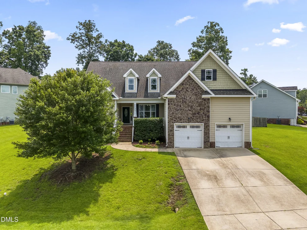 Unit for sale at 317 Nelson Lane, Clayton, NC 27527