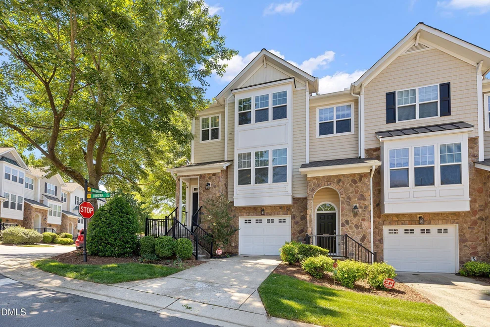 Unit for sale at 5911 Longeria, Raleigh, NC 27612
