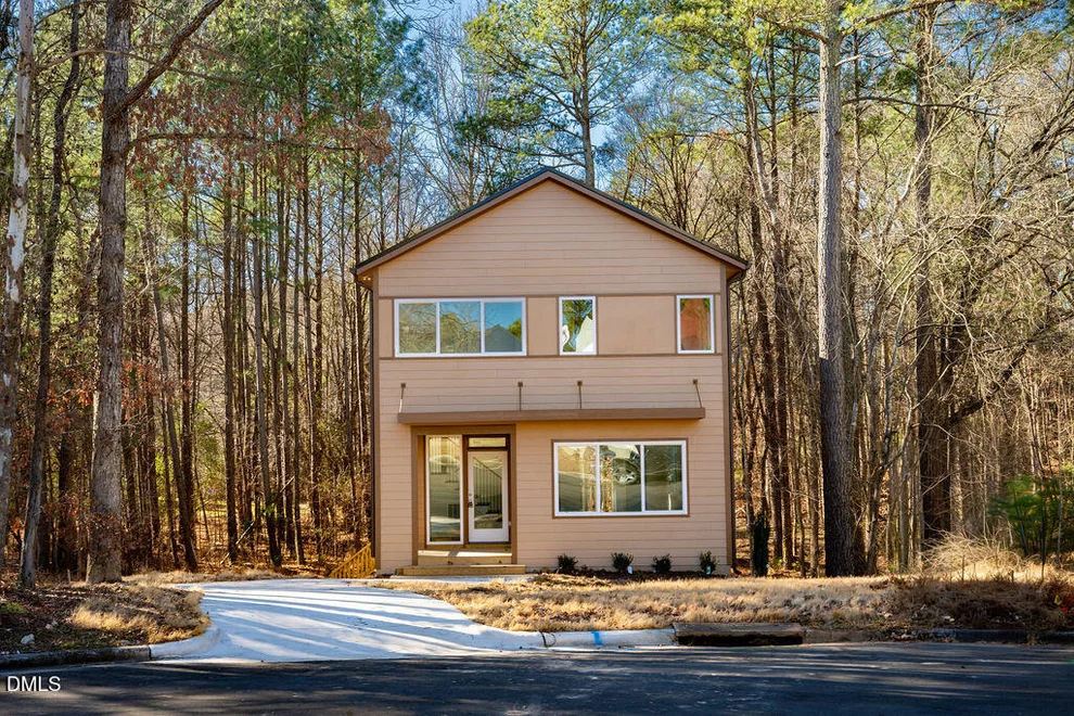 Unit for sale at 7 Mercury Court, Durham, NC 27703