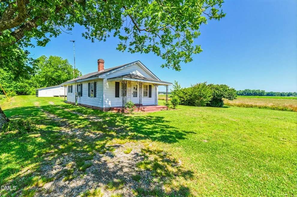 Unit for sale at 986 S Jordans Chapel Road, Mount Olive, NC 28365