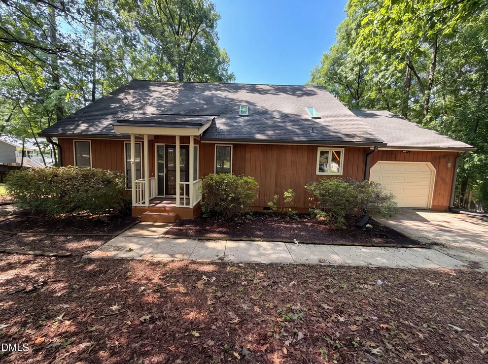 Unit for sale at 203 Laurie Lane, Cary, NC 27513