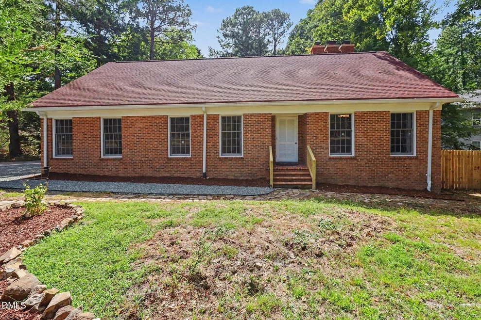 Unit for sale at 503 N Estes Drive, Chapel Hill, NC 27514