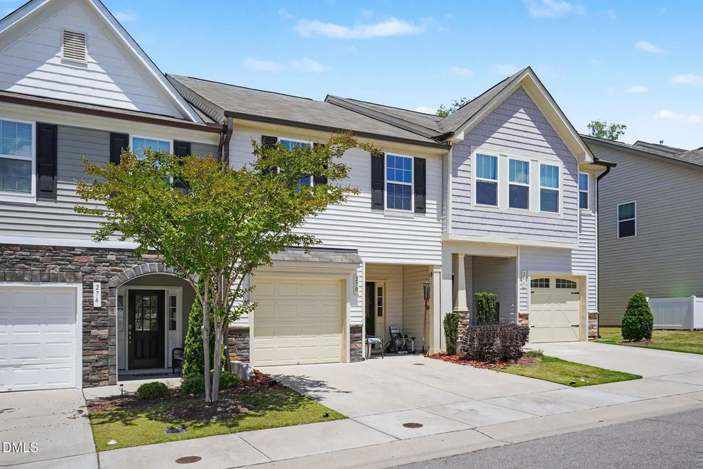 Unit for sale at 270 E Porthaven Way, Clayton, NC 27527