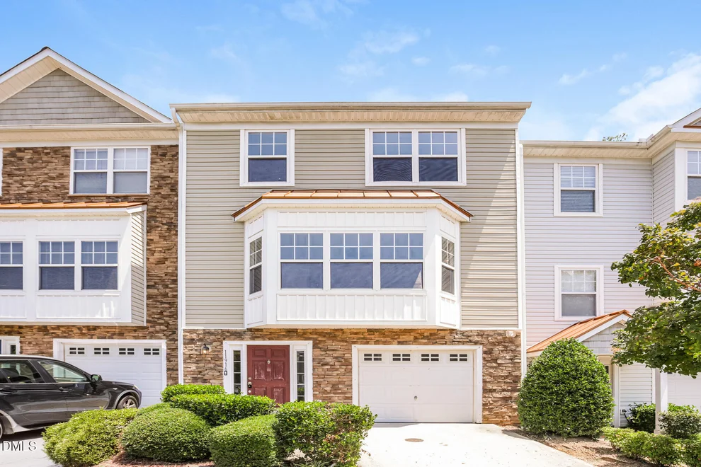 Unit for sale at 11916 Field Towne Lane, Raleigh, NC 27614
