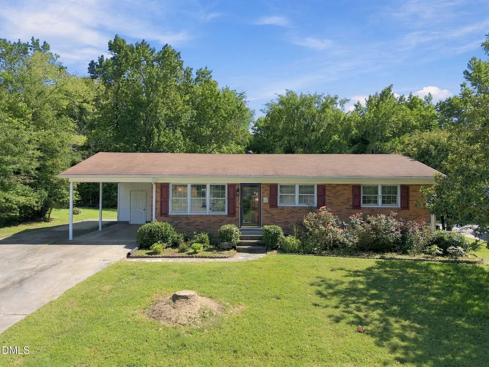 Unit for sale at 625 Holly Street, Burlington, NC 27217