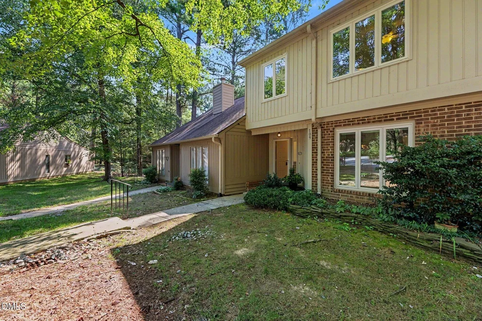 Unit for sale at 109 Mossbark Lane, Chapel Hill, NC 27514