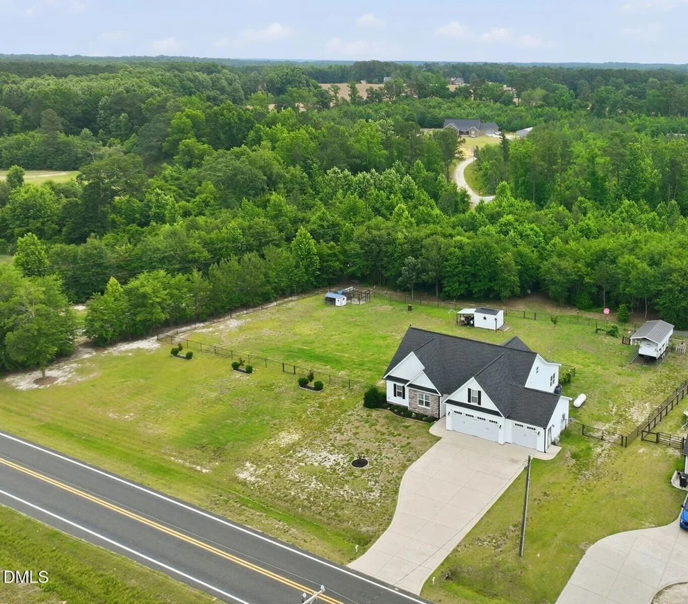 Unit for sale at 5098 Spring Hill Church Road, Lillington, NC 27546