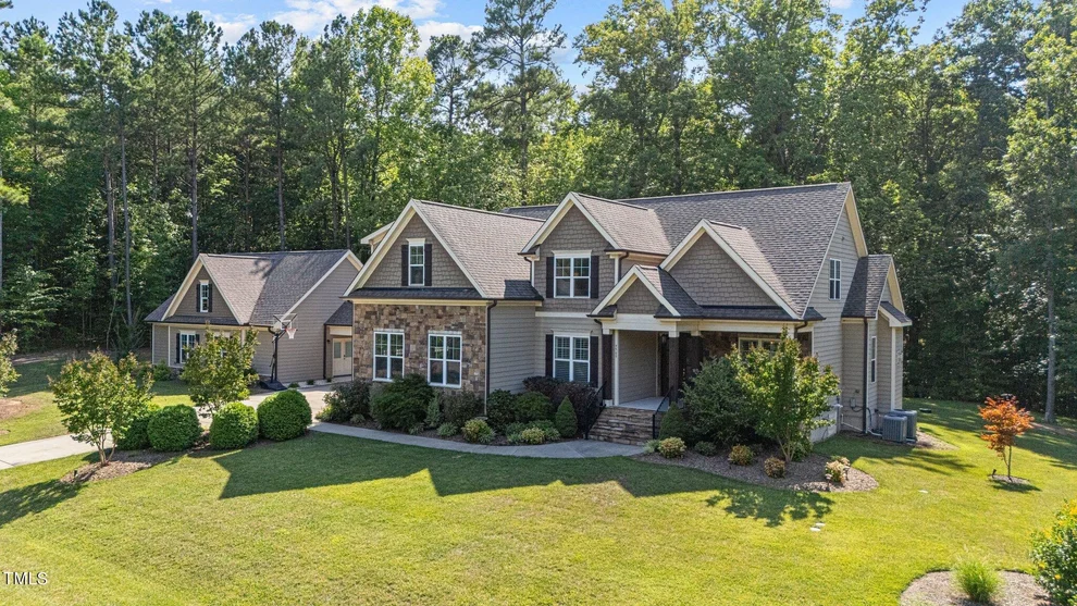 Unit for sale at 9509 Oakhurst Court, Raleigh, NC 27614
