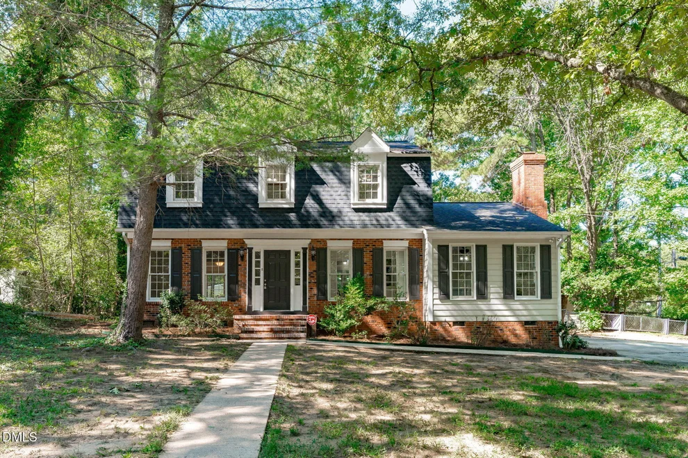 Unit for sale at 600 Churchill Drive, Chapel Hill, NC 27517