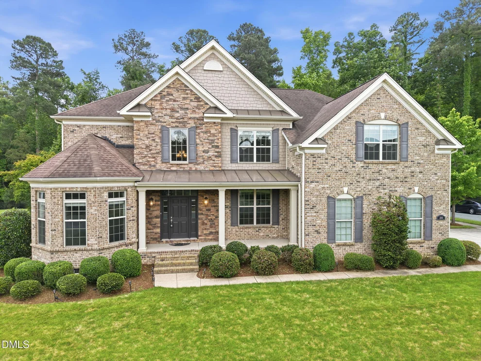 Unit for sale at 200 Swift Creek Crossing, Durham, NC 27713