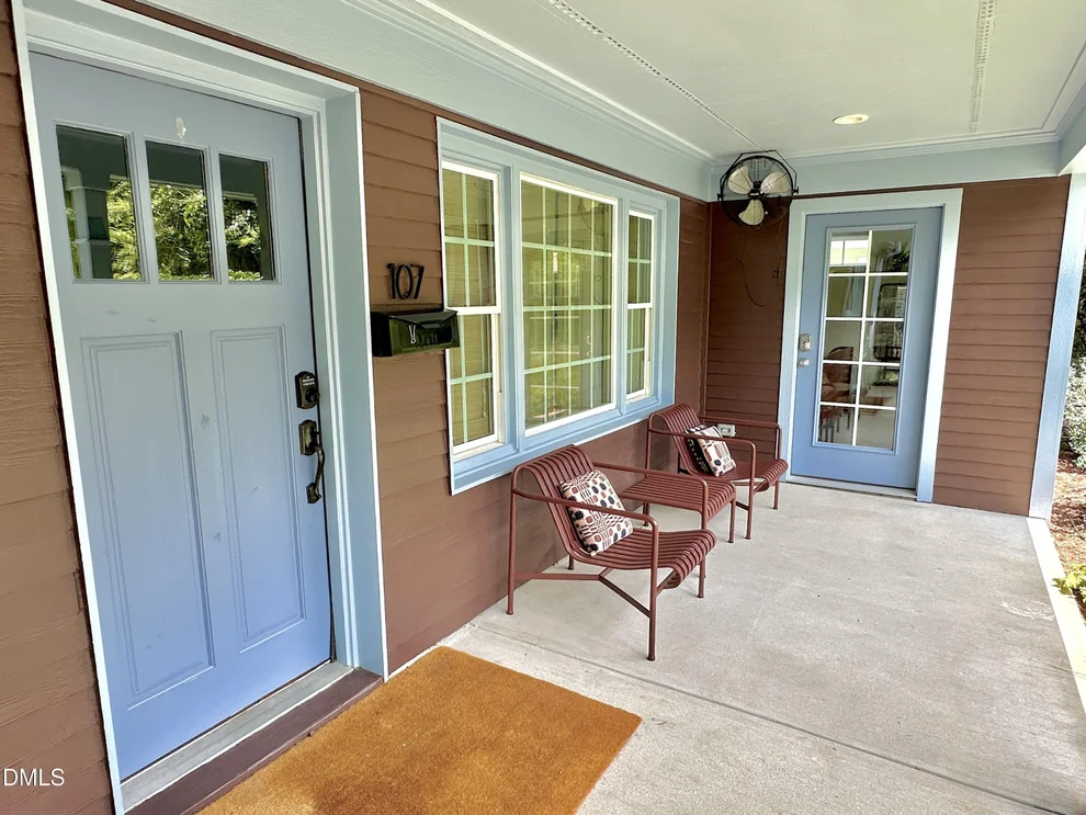 Unit for sale at 107 E Poplar Avenue, Carrboro, NC 27510