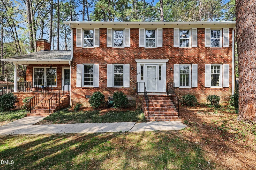 Unit for sale at 806 Churchill Drive, Chapel Hill, NC 27517