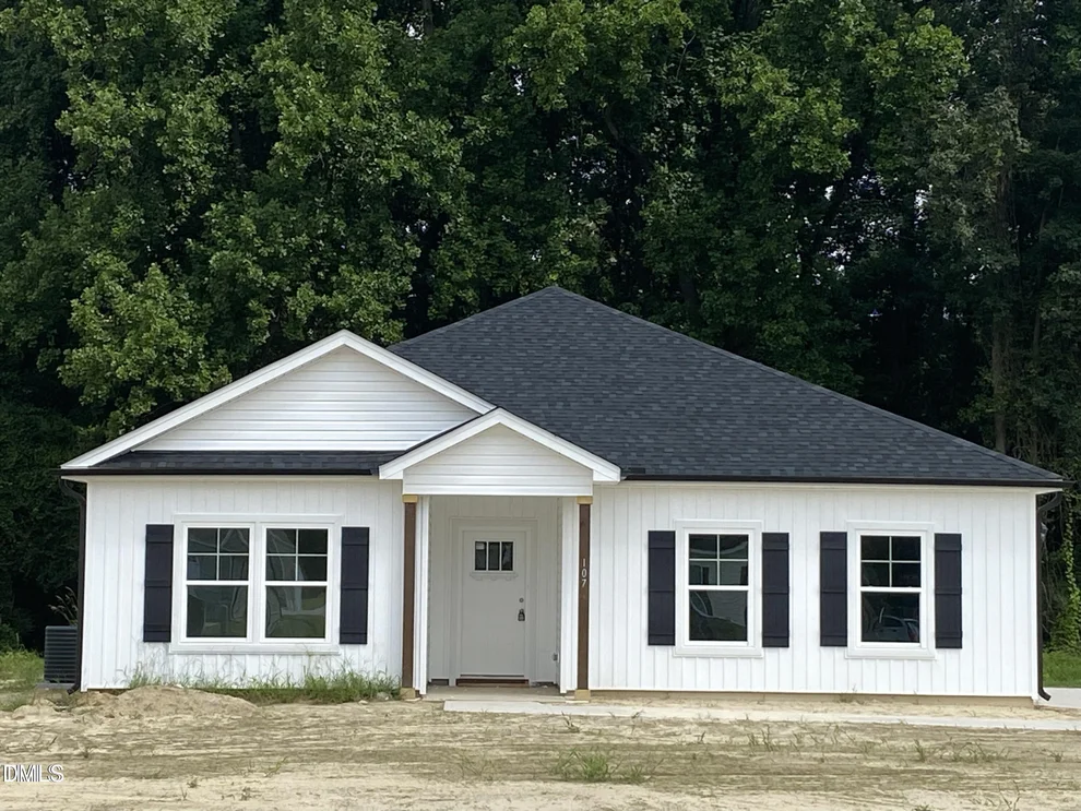 Unit for sale at 107 Chester Place, Pikeville, NC 27863