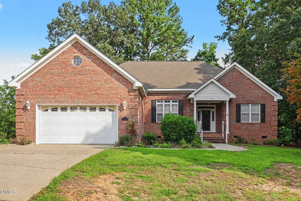 Unit for sale at 113 Lake Point Drive, Clayton, NC 27527