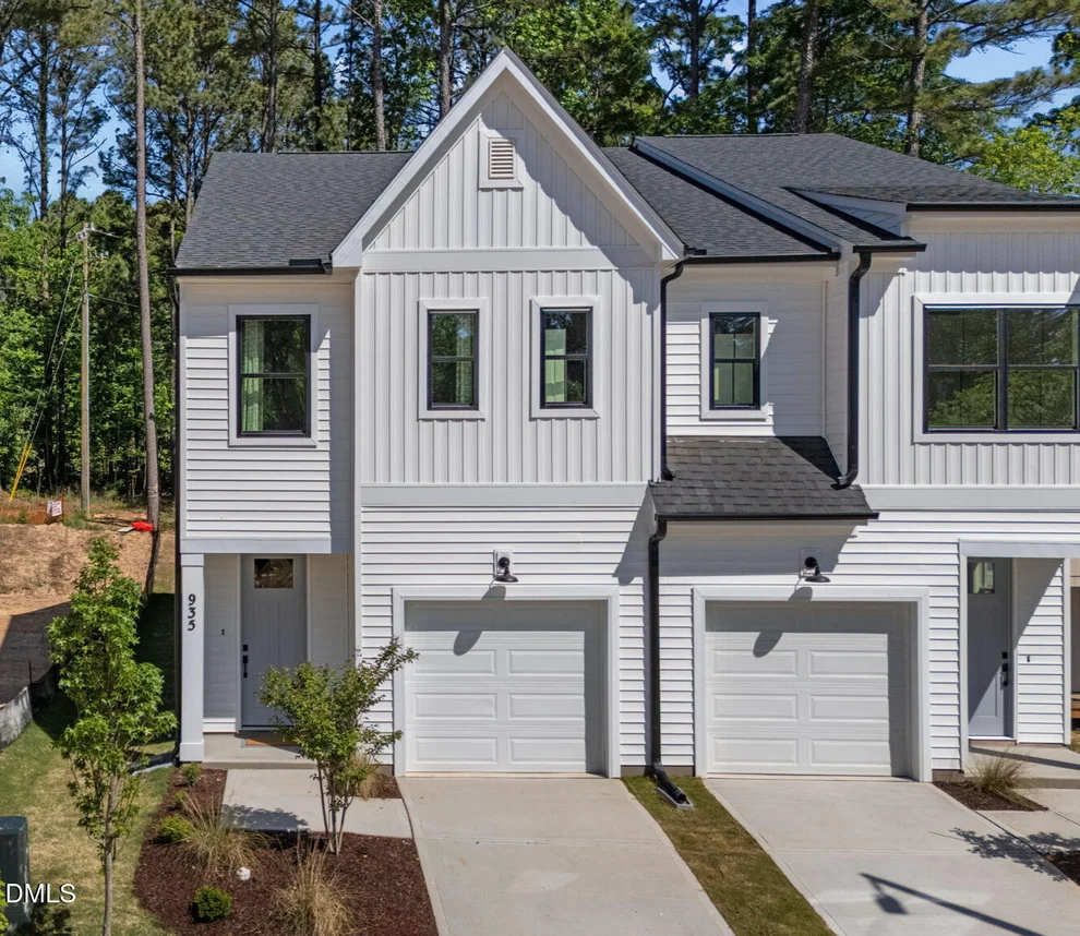 Unit for sale at 935 Selby Avenue, Durham, NC 27713