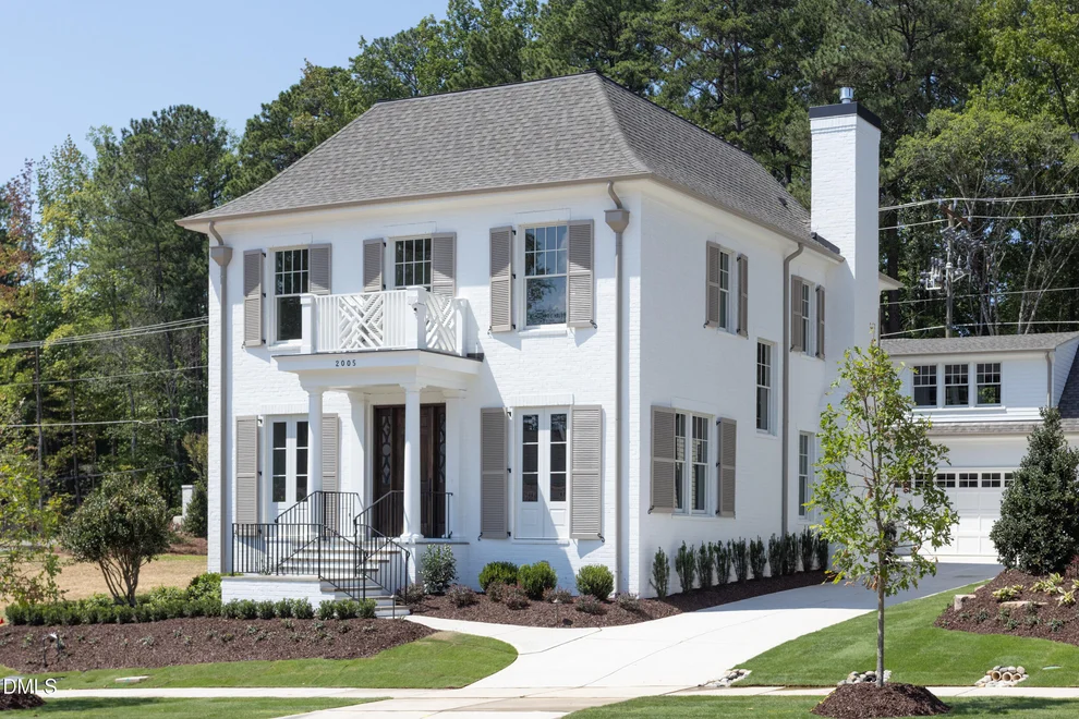 Unit for sale at 2005 Cotswood Lane, Durham, NC 27707