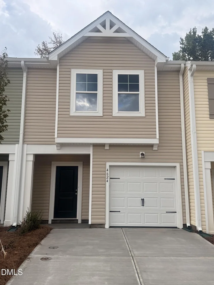 Unit for sale at 4624 Green Drake Drive, Charlotte, NC 28269